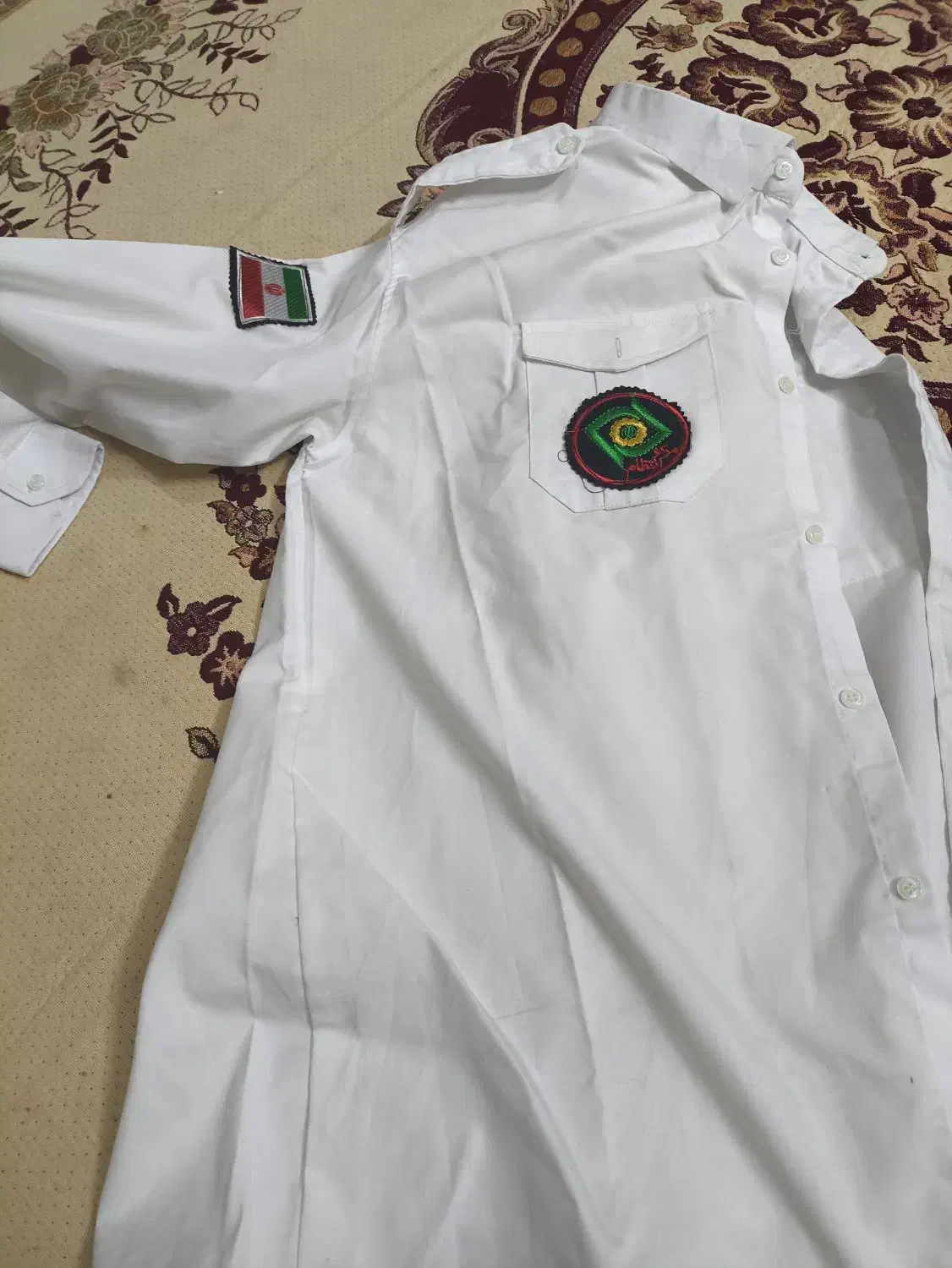 دستگاه فشار خون . پیراهن سفید حراست xxl|آرایشی، بهداشتی، درمانی|فردیس, شهرک راه آهن|دیوار