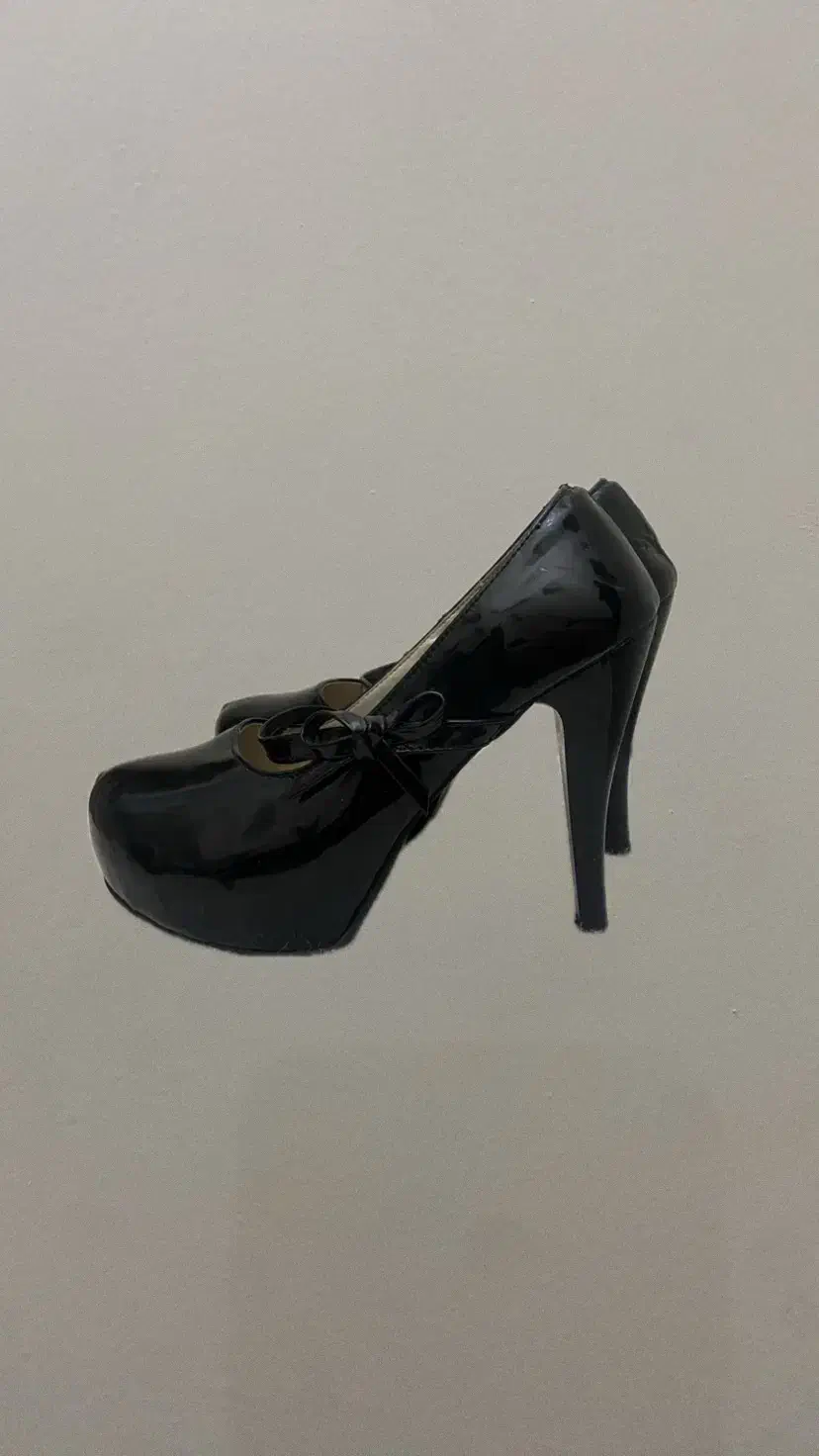 پاشنه دار زنانه|کیف، کفش، کمربند|تهران, زرکش|دیوار