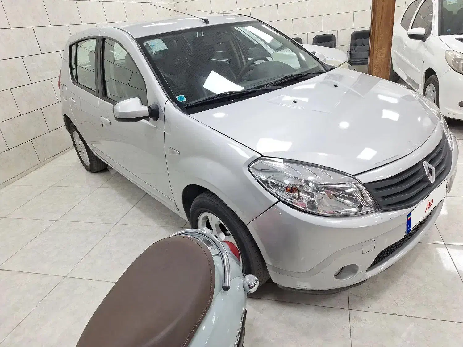 ساندرو اتومات|خودرو سواری و وانت|کرمان, |دیوار