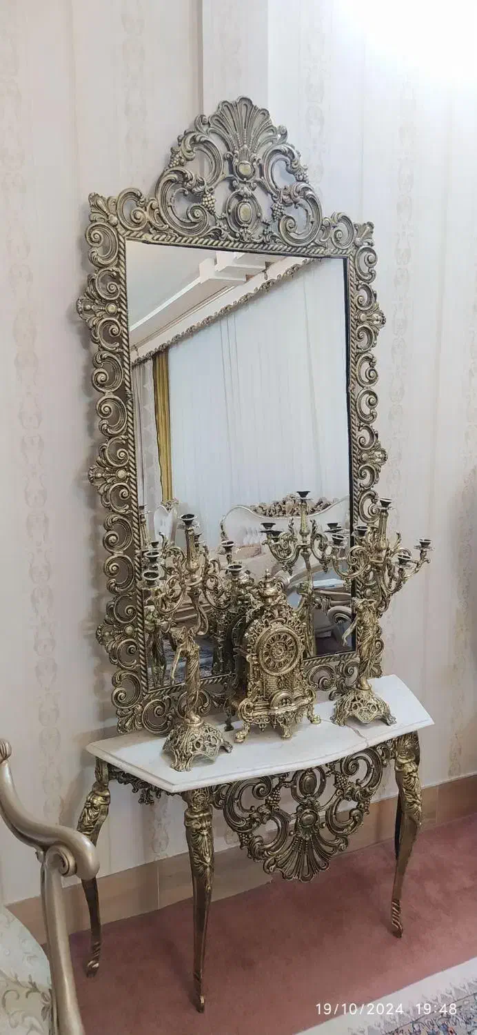 اینه شمعدان|آینه|بروجرد, |دیوار