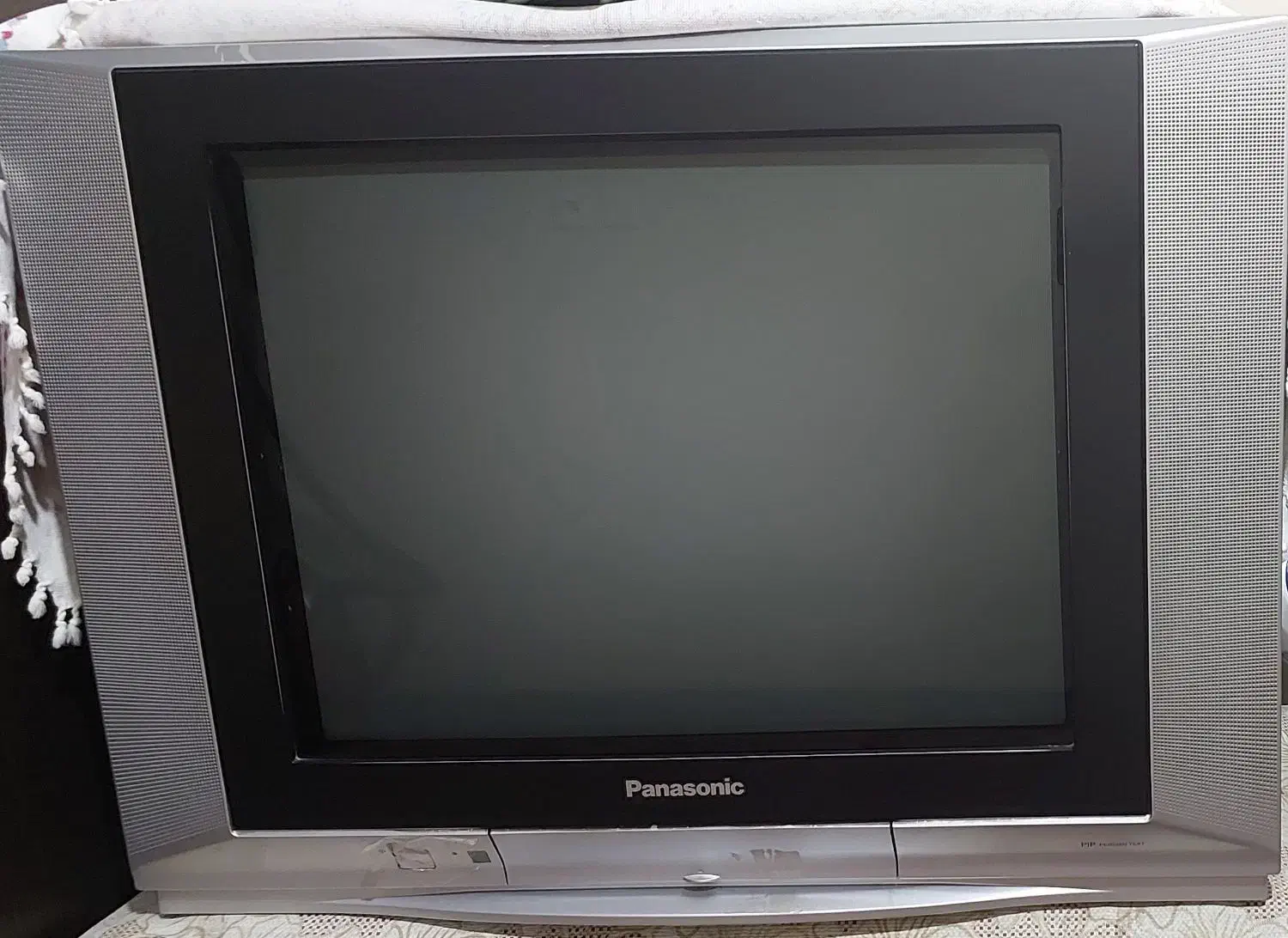 تلویزیون ۲۱ اینچ پاناسونیک|تلویزیون و پروژکتور|بوشهر, |دیوار