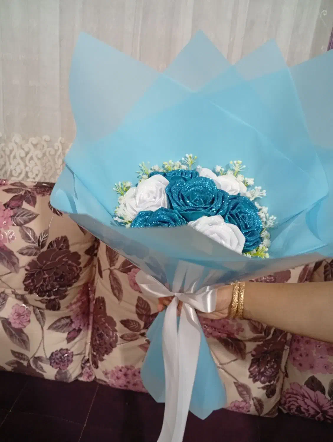 گل ربانی دورنگ آبی و سفید خوشگلمون|گل مصنوعی|خوی, |دیوار