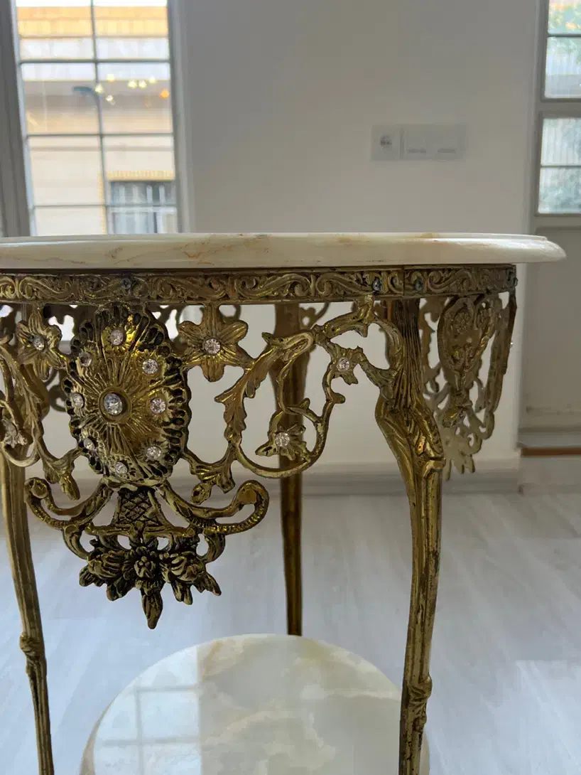 میز برنز|صنایع دستی و سایر لوازم تزئینی|مراغه, |دیوار