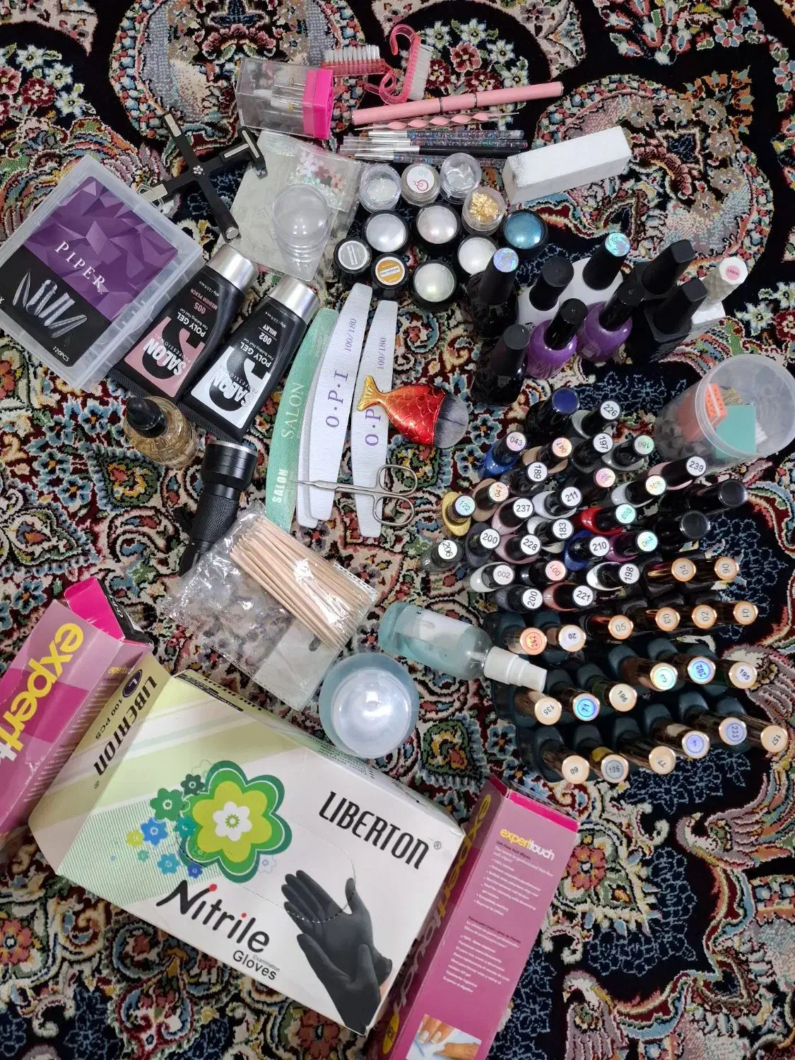 لوازم کامل کاشت ناخن|آرایشی، بهداشتی، درمانی|زابل, |دیوار