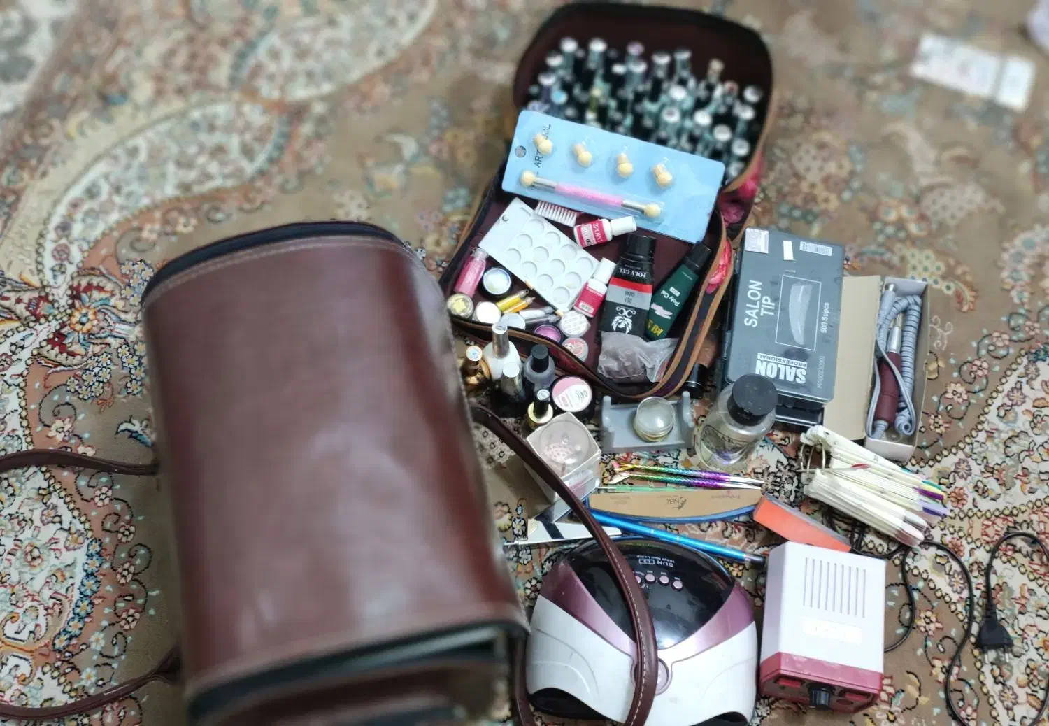 وسایل کاشت ناخن|آرایشی، بهداشتی، درمانی|سقز, |دیوار