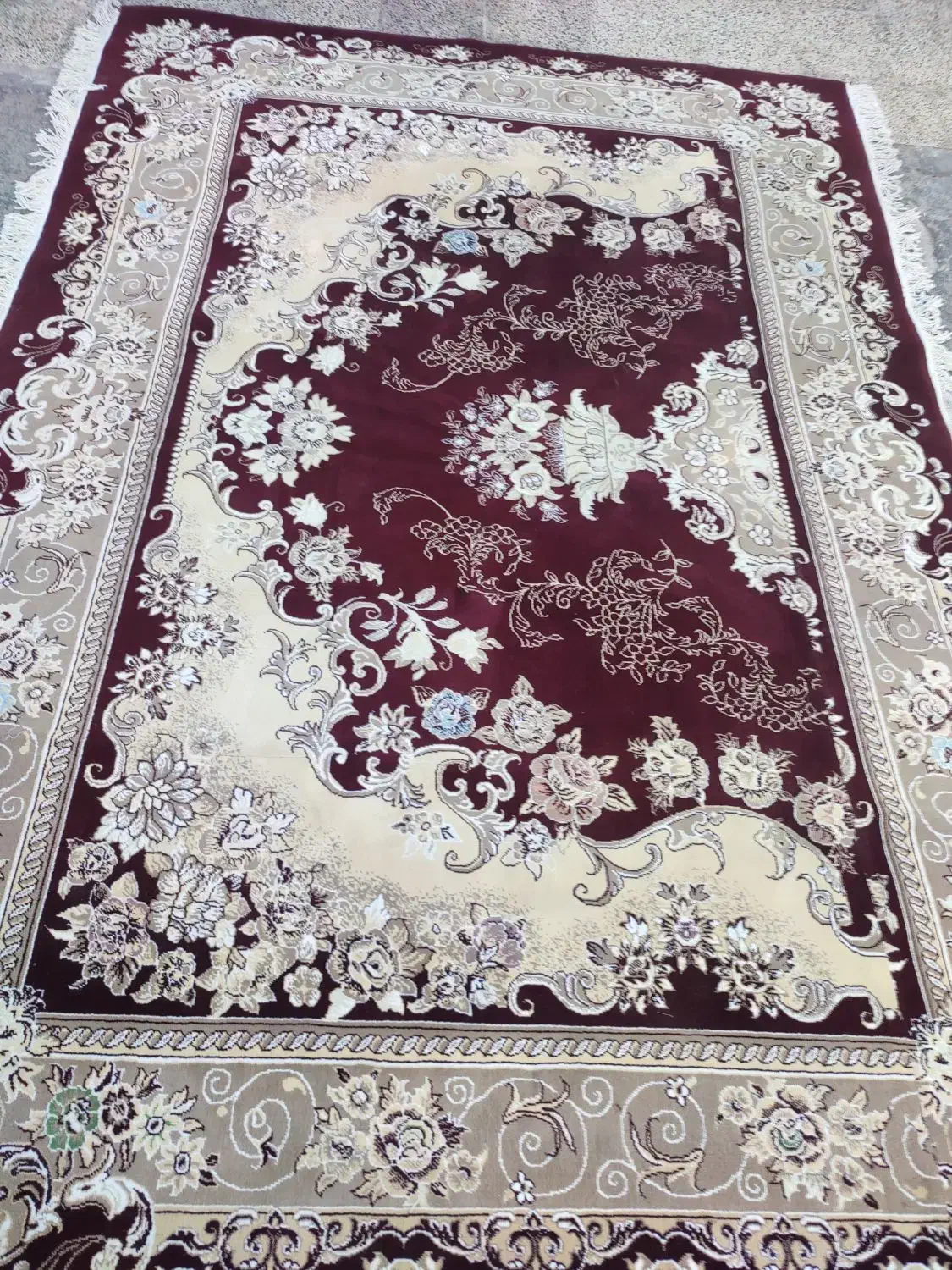 ۲ تخته ۶ متری زرشکی با نقشه های متفاوت|فرش|قم, نیروگاه|دیوار