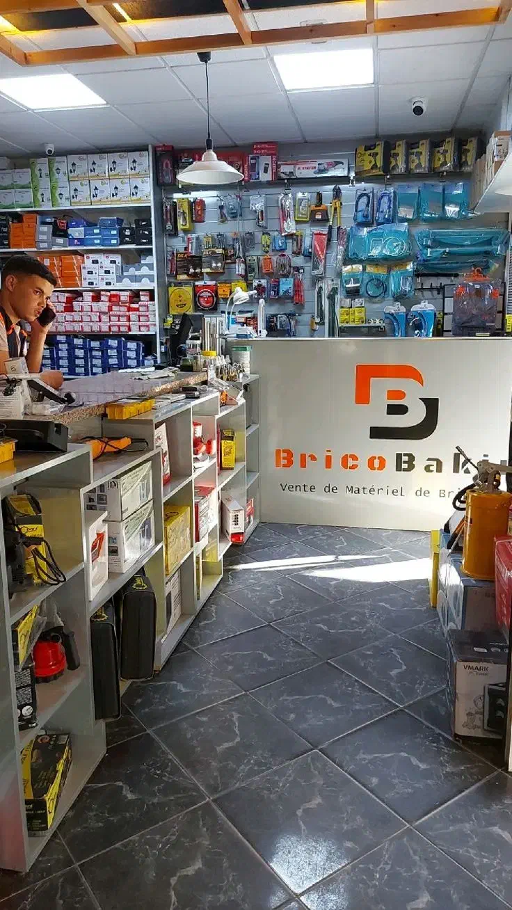 تجاری آماده کار لوازم یدکی امیرکبیر|اجارهٔ مغازه و غرفه|شیراز, لاله|دیوار