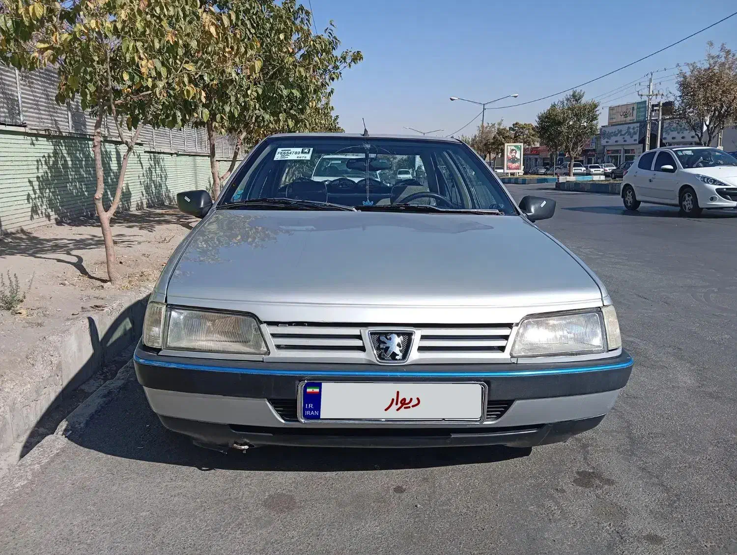 پژو ۴۰۵ فول لوازم|خودرو سواری و وانت|همدان, |دیوار