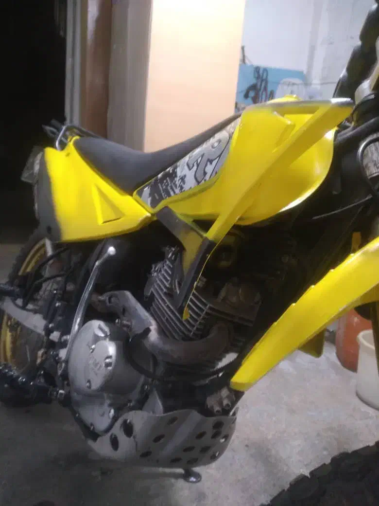 موتورسیکلت روان qm200 اصلی|موتورسیکلت|کرج, کرج نو|دیوار