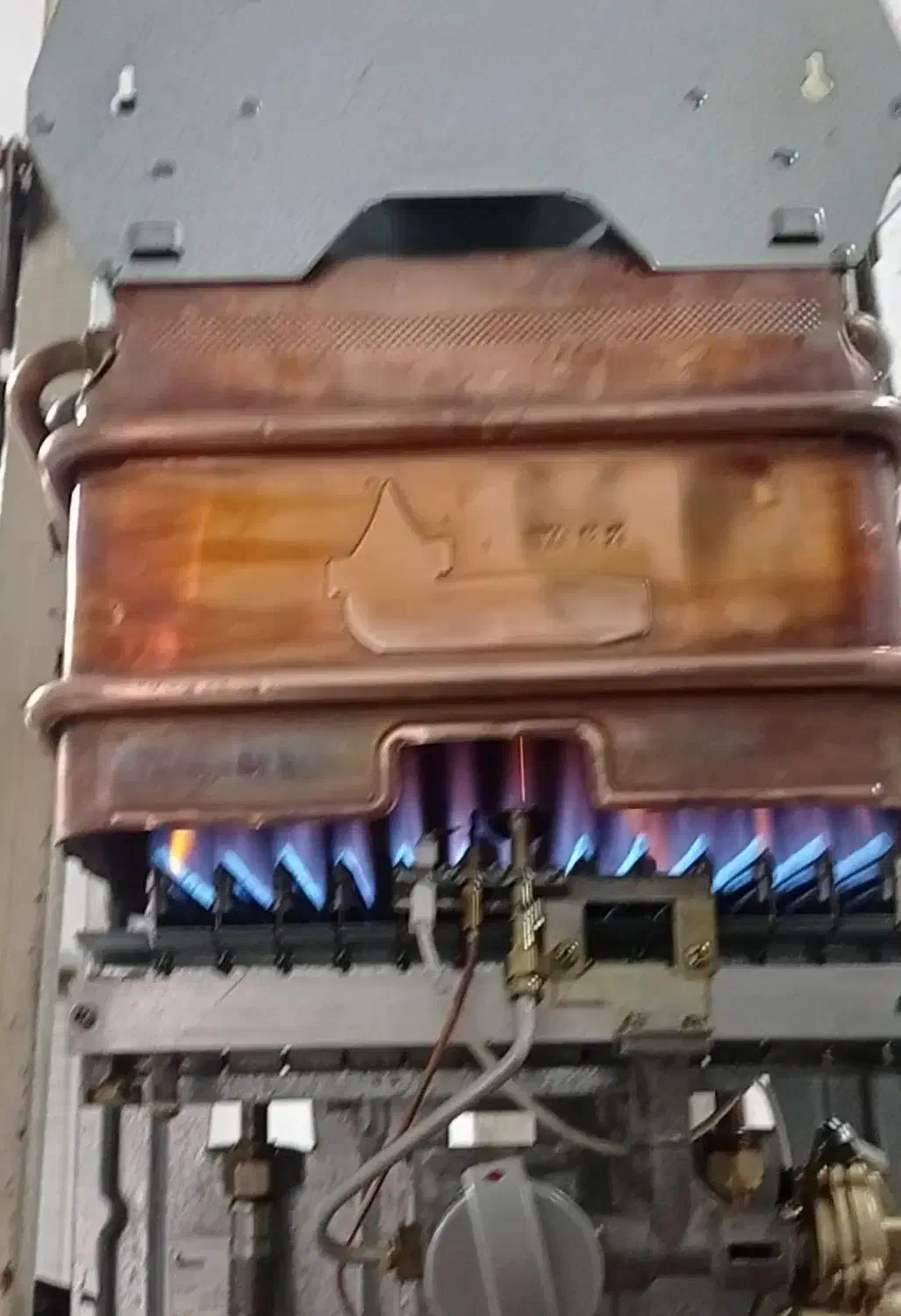 آبگرمکن 3115 در حد نو|آبگرمکن، پکیج، شوفاژ|خسروشاه, |دیوار