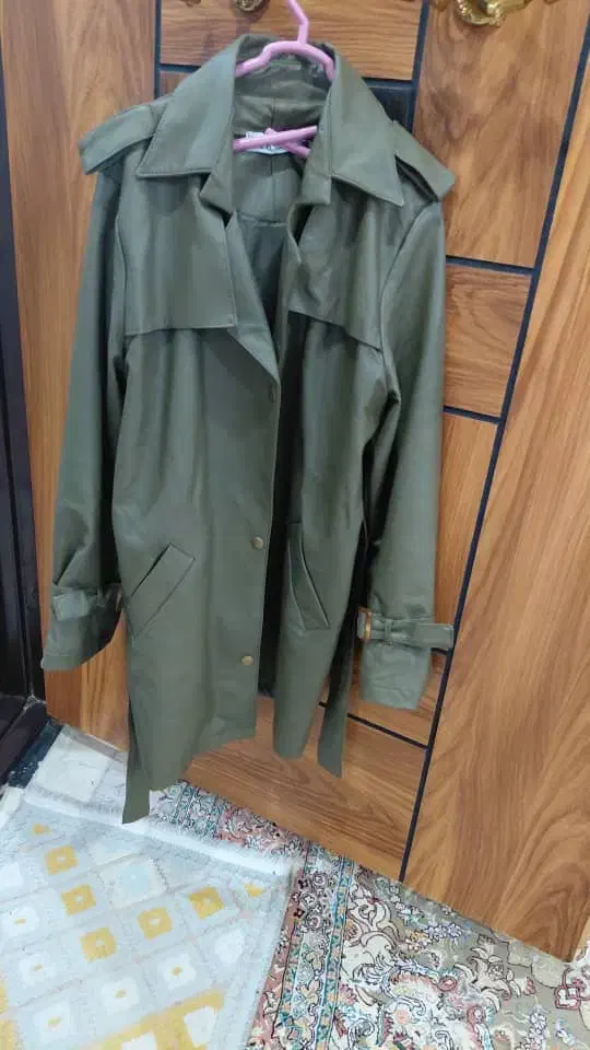 تازه خریدم  تن خورش عالیه|لباس|فومن, |دیوار