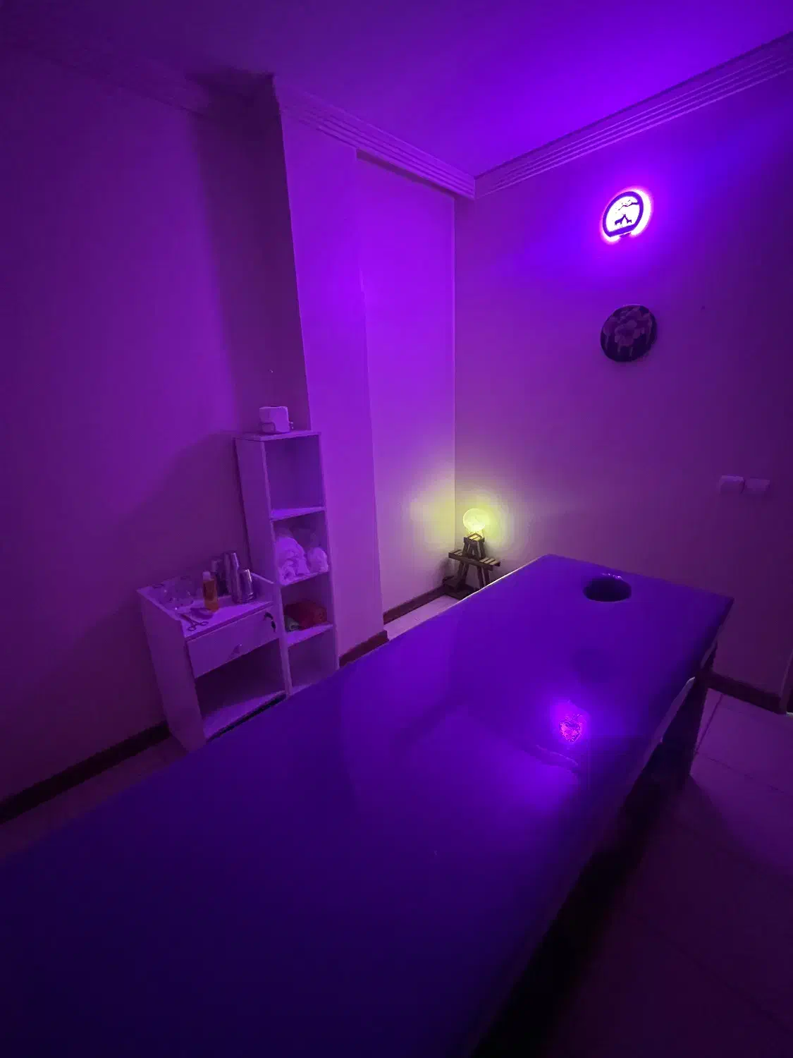 ماساژ درمانی سیاتیک دیسک گردن و کمر|خدمات آرایشگری و زیبایی|اصفهان, گلزار|دیوار