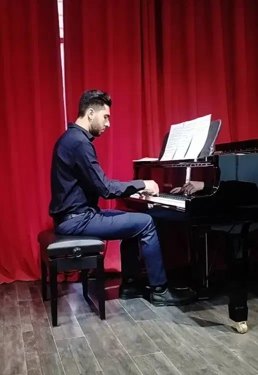 آموزش خصوصی پیانو حضوری و آنلاین|خدمات آموزشی|شیراز, نشاط|دیوار