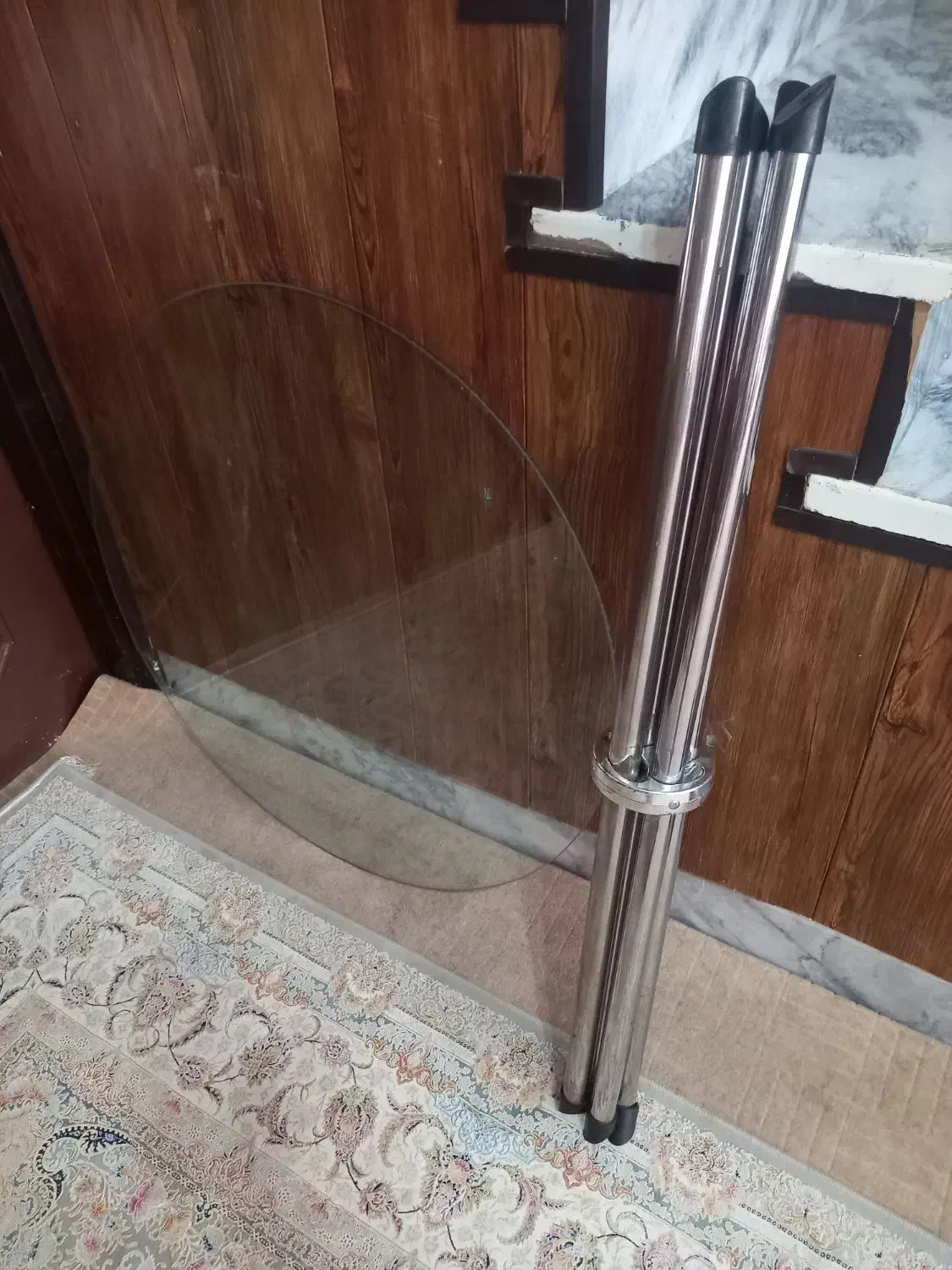 میز نهار خوری شیشه ای تاشو ۴ نفره|میز و صندلی غذاخوری|تربتحیدریه, شهرک ولیعصر|دیوار