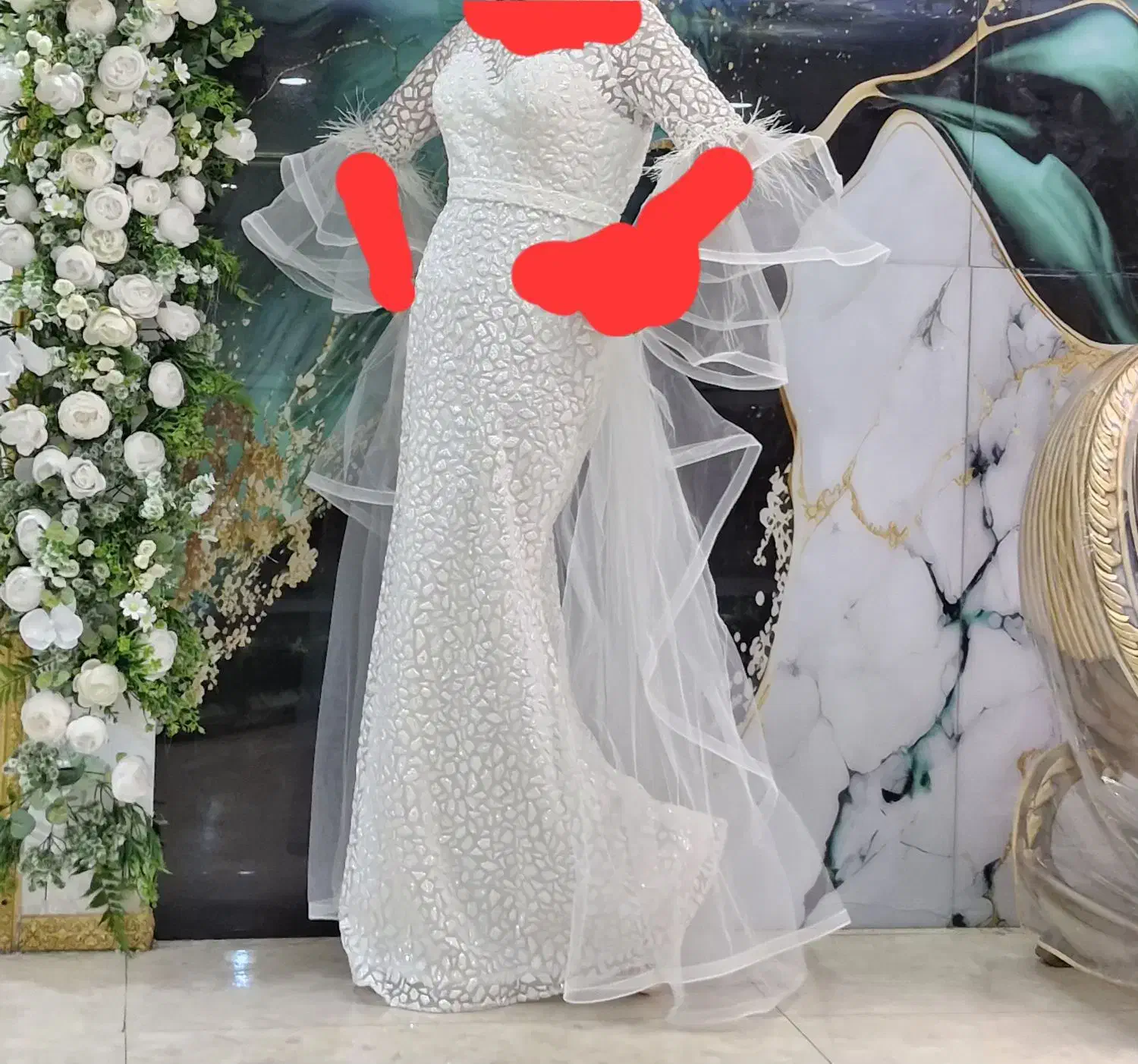 لباس مجلسی|لباس|لنجان, |دیوار