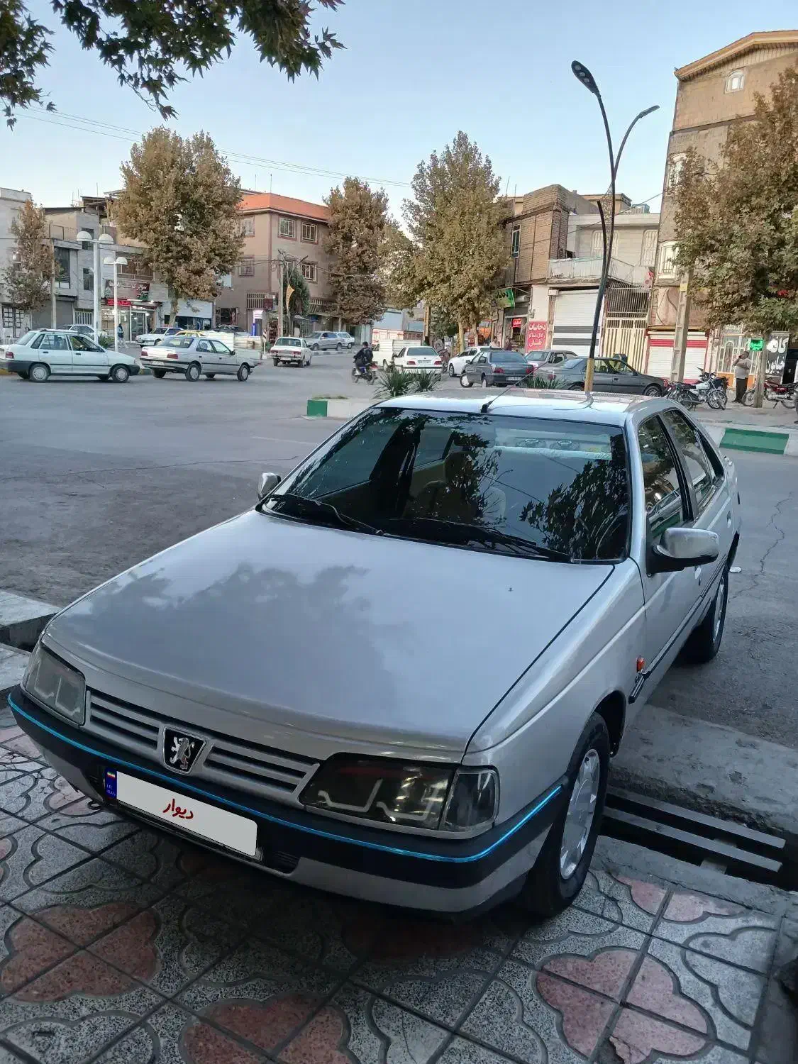 پژو405|خودرو سواری و وانت|بروجرد, |دیوار