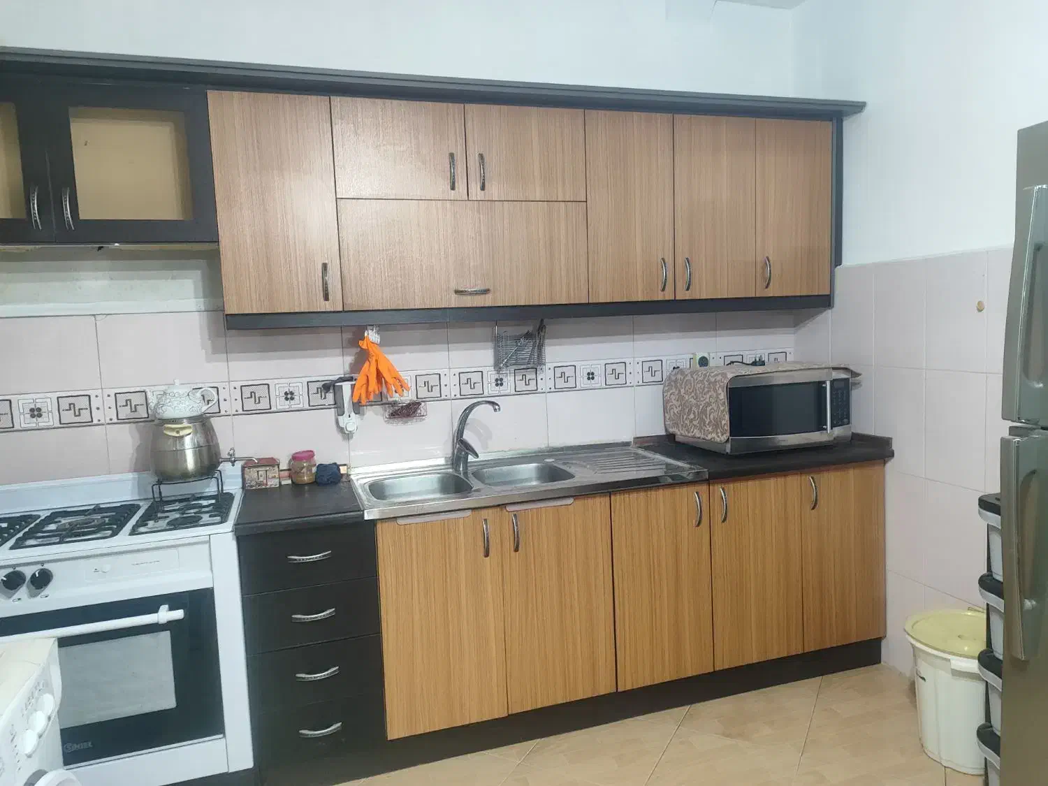 کابینت در حد نو با هود وسینک|مصالح و تجهیزات ساختمان|مشهد, شهرک لشکر (شهرک غرب)|دیوار