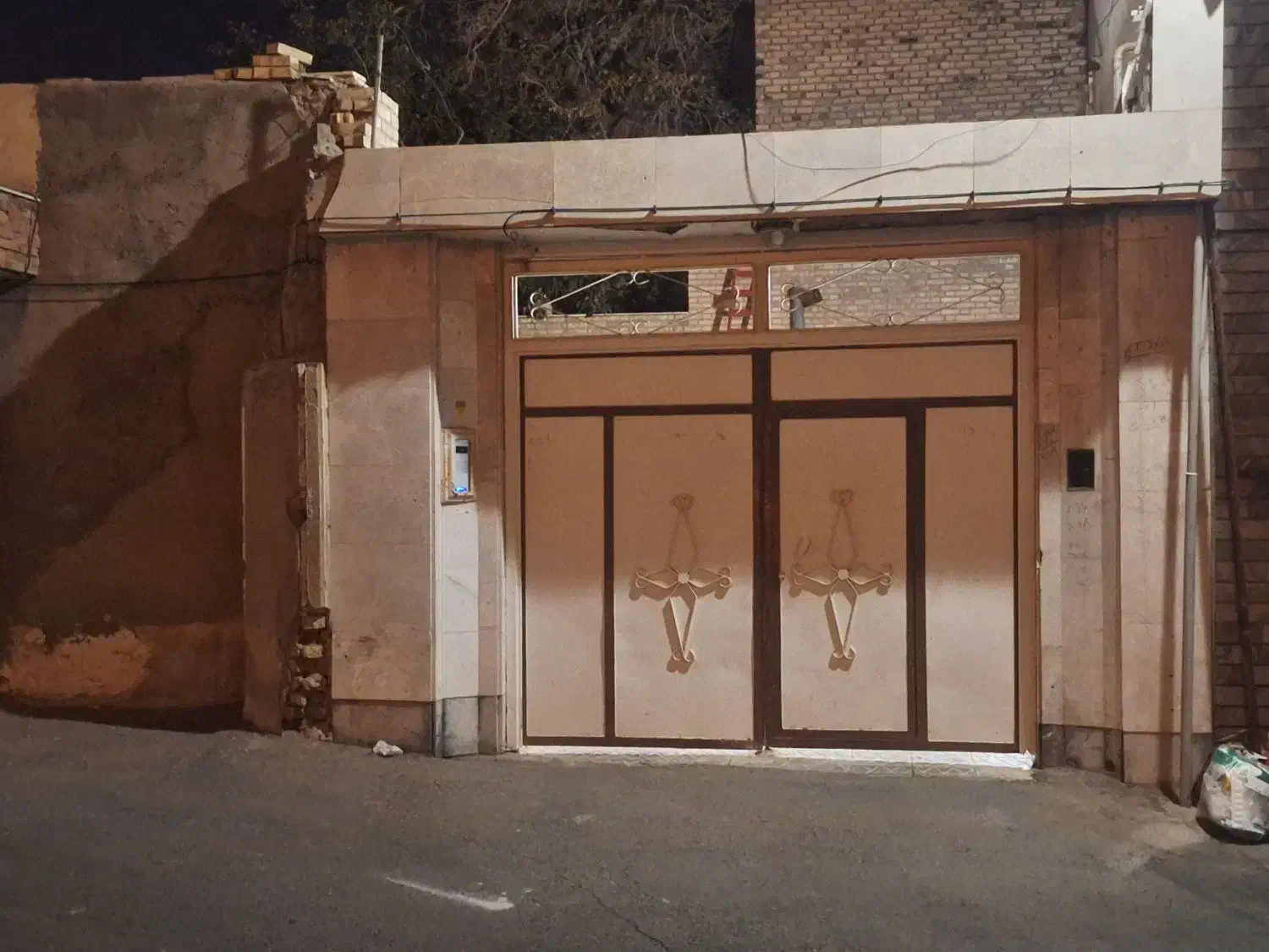 ویلایی دربست دو طبقه کاشفی ۱۳|اجارهٔ خانه و ویلا|سبزوار, کاشفی شمالی (دادگستری)|دیوار