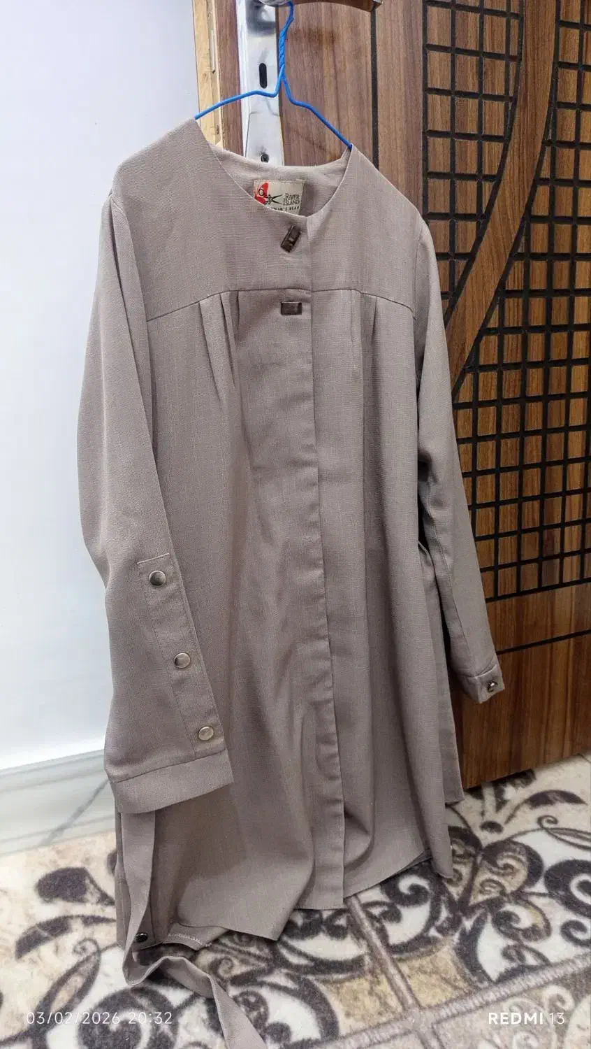 مانتو|لباس|سبزوار, پیروزی|دیوار