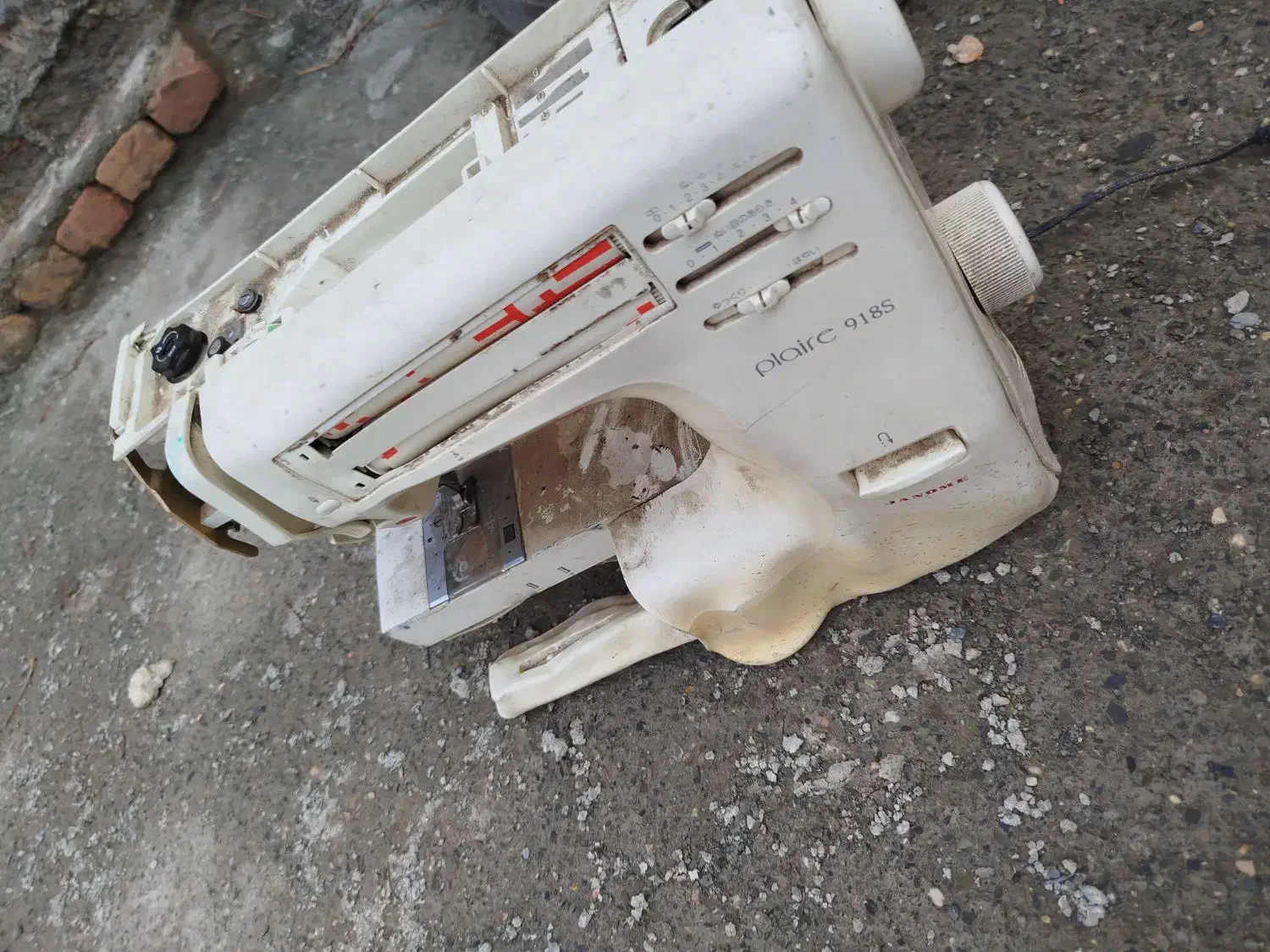 چرخ خیاطی|چرخ خیاطی و ریسندگی|چناران, |دیوار