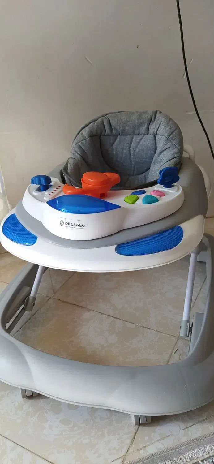 روروئک دلیجان|اسباب و اثاث بچه|گلبهار, شهر جدید گلبهار|دیوار