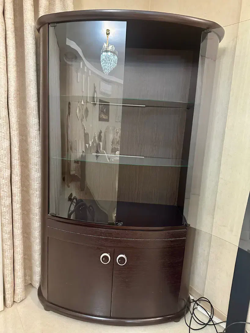 ویترین چوبی|بوفه، ویترین، کنسول|شیراز, آبیاری|دیوار