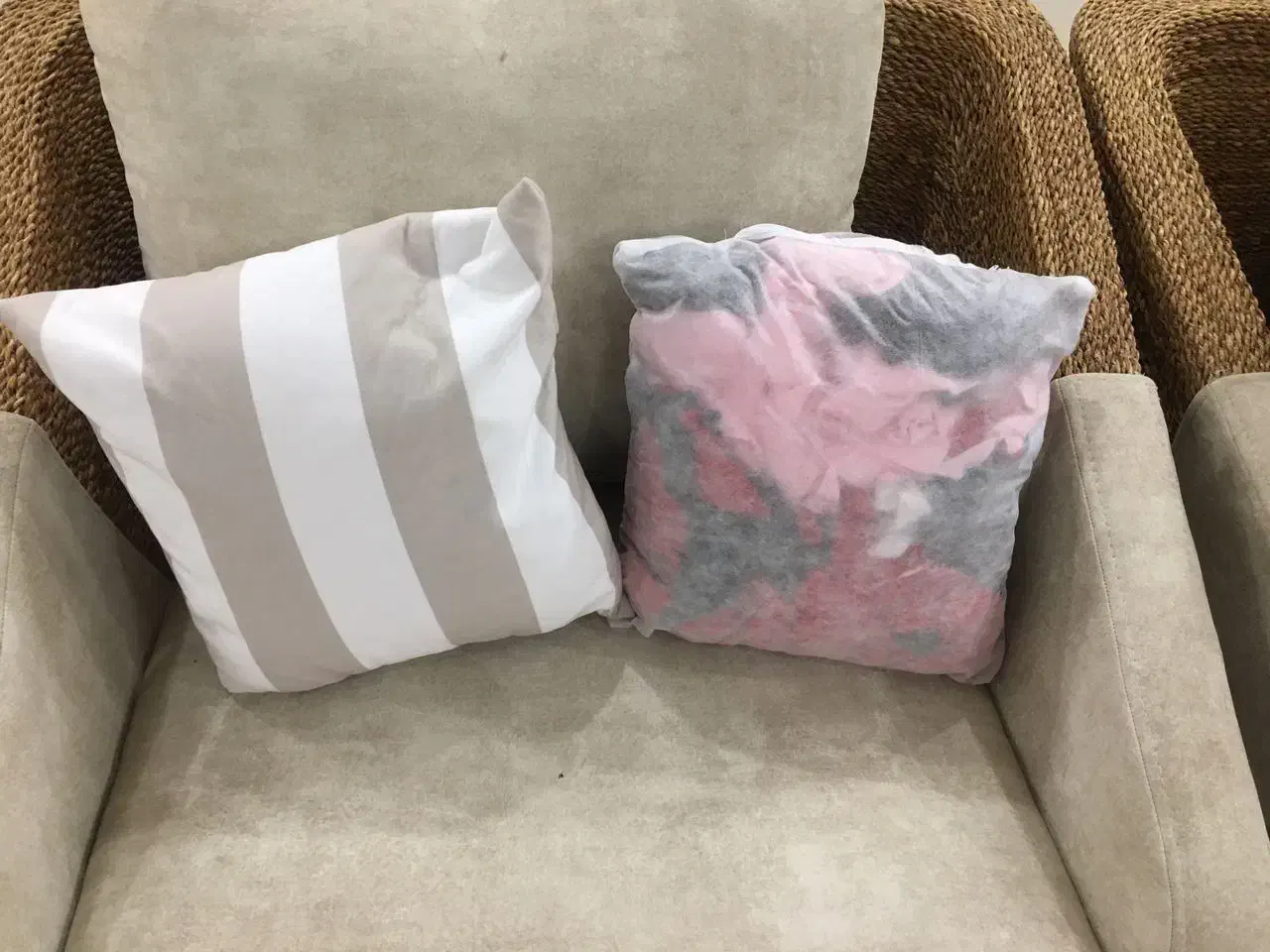 کوسن مبل بدون روکش در دو طرح|مبلمان خانگی و میز عسلی|ایزدشهر, |دیوار