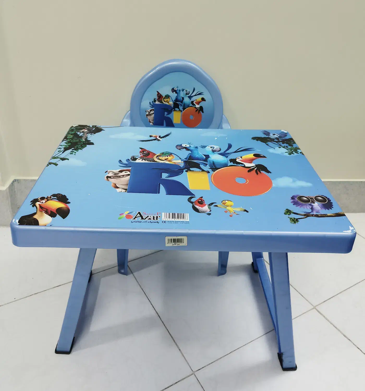 میز وصندلی|تخت و صندلی بچه|سبزوار, کوی بهار|دیوار