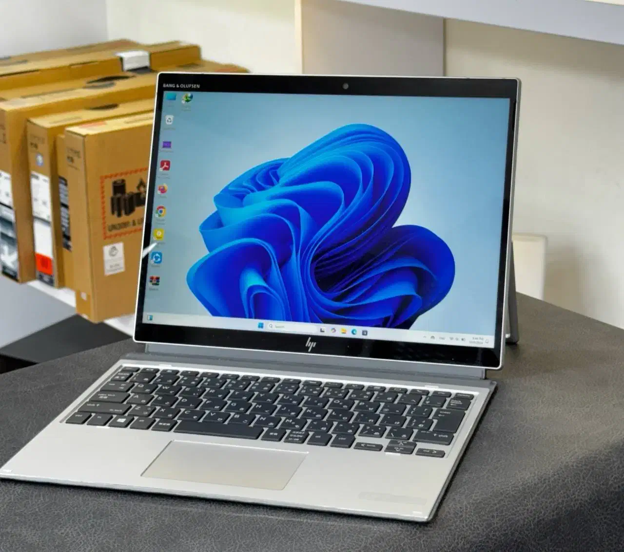 لپ تاپ تبلت شو  HP Elite X2 با قلم اورجینال|رایانه همراه|یزد, |دیوار