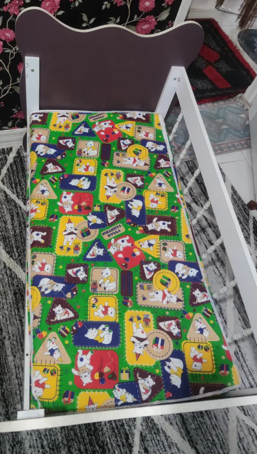 گهواره و تخت خواب نوزاد|تخت و سرویس خواب|محمدشهر, همایون ویلا|دیوار