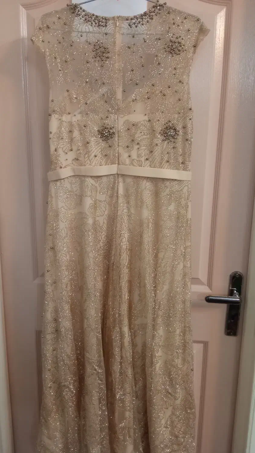 لباس مجلسی|لباس|کهریزک, |دیوار