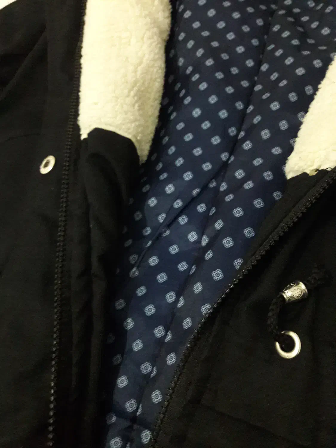 کاپشن|لباس|کوهدشت, |دیوار