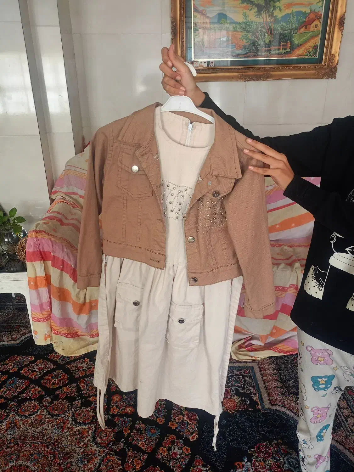 لباس بچگانه|لباس|کاشمر, |دیوار