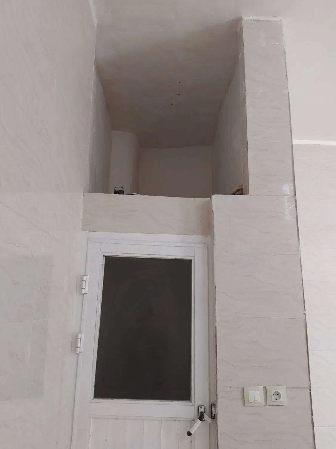 اجاره مغازه|اجارهٔ مغازه و غرفه|اصفهان, گورتان|دیوار