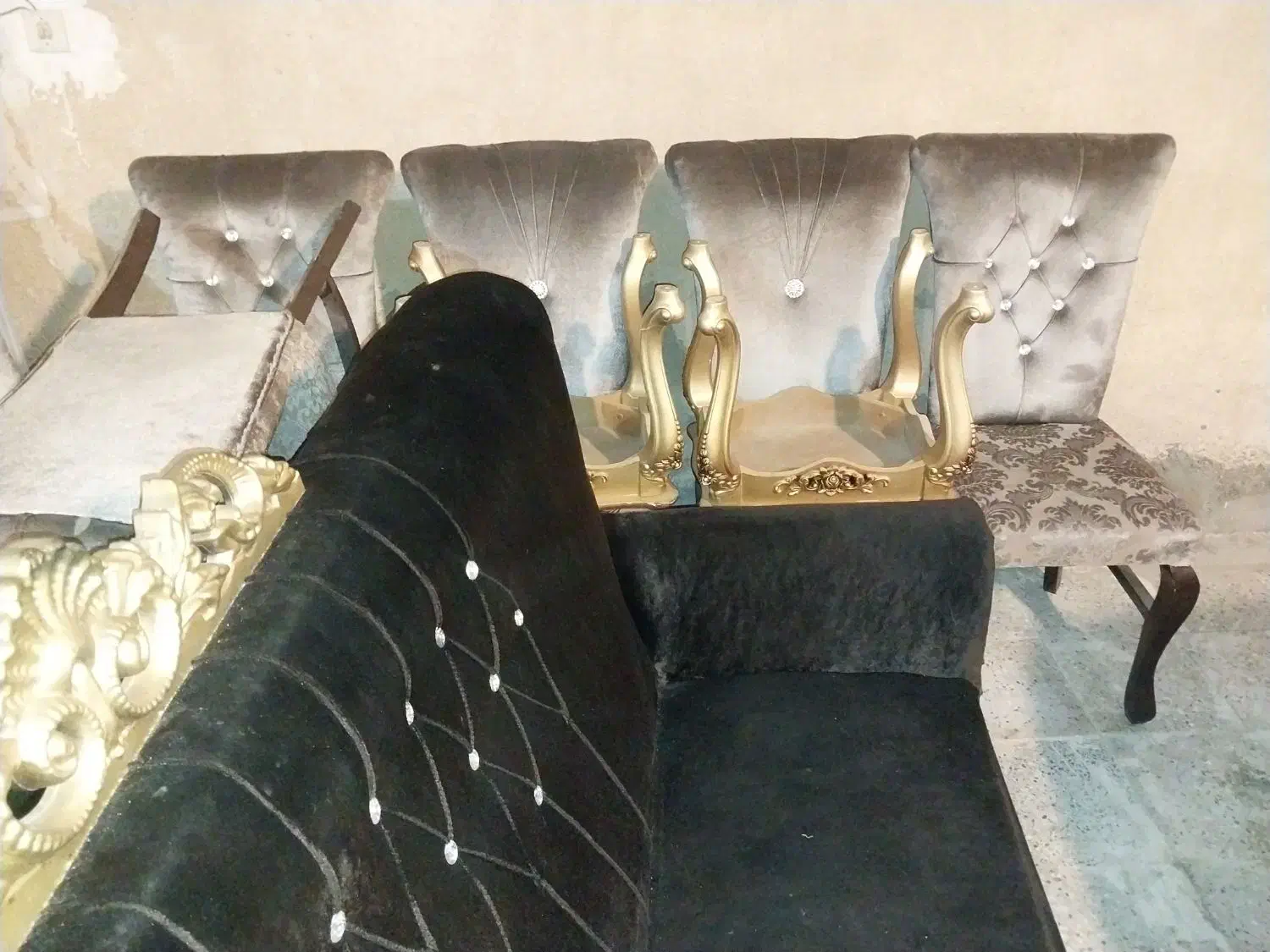 میز نهار خوردی شیش نفره و مبل هفت نفره|مبلمان خانگی و میز عسلی|لامرد, |دیوار