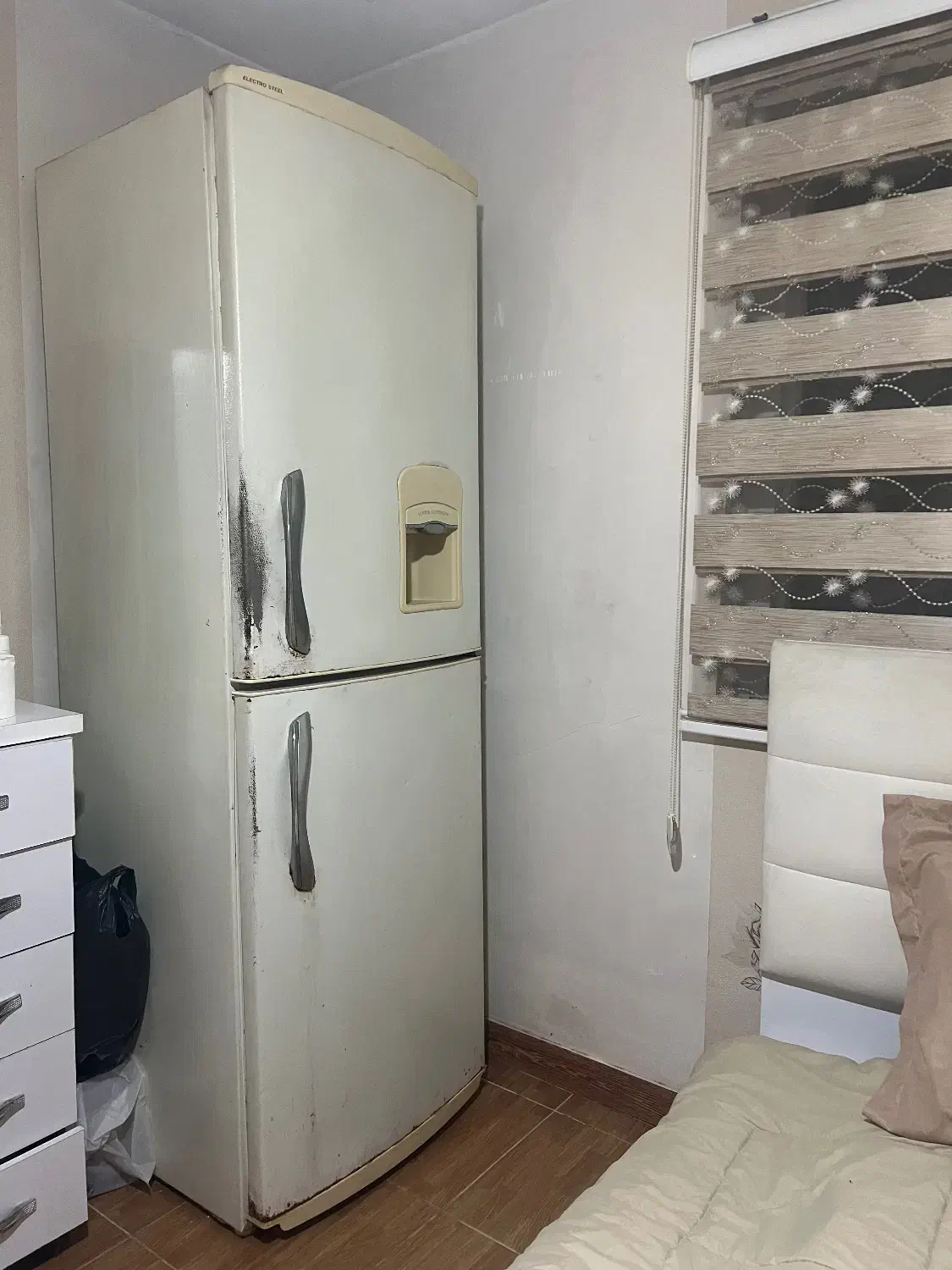 یخچال الکترواستیل|یخچال و فریزر|رشت, آب آسیاب|دیوار