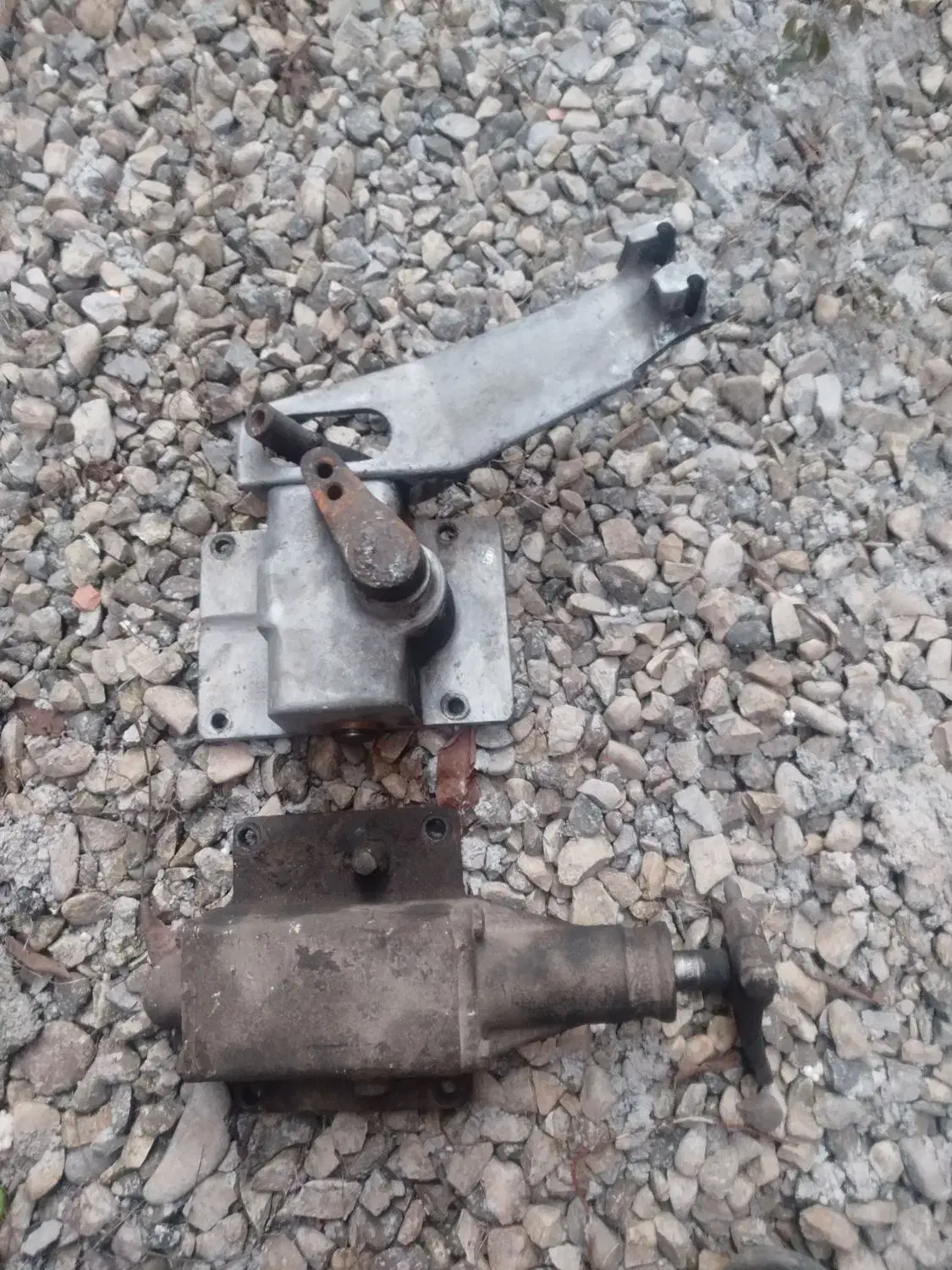 در گیربکس اینترناش|قطعات یدکی و لوازم جانبی|قائم‌شهر, |دیوار