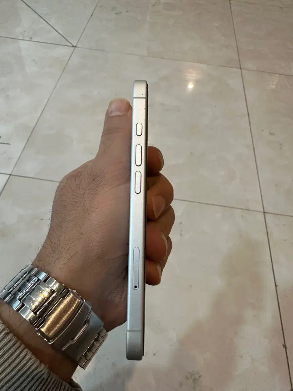 ایفون۱۶نرمان۲۵۶ بدون نقطه|موبایل|قرچک, زیبا شهر|دیوار