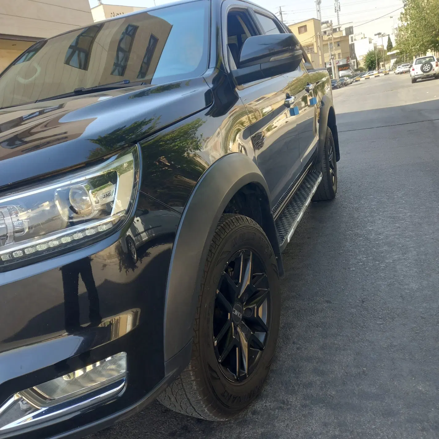 Kmc t8|خودرو سواری و وانت|شیراز, هفت تنان|دیوار