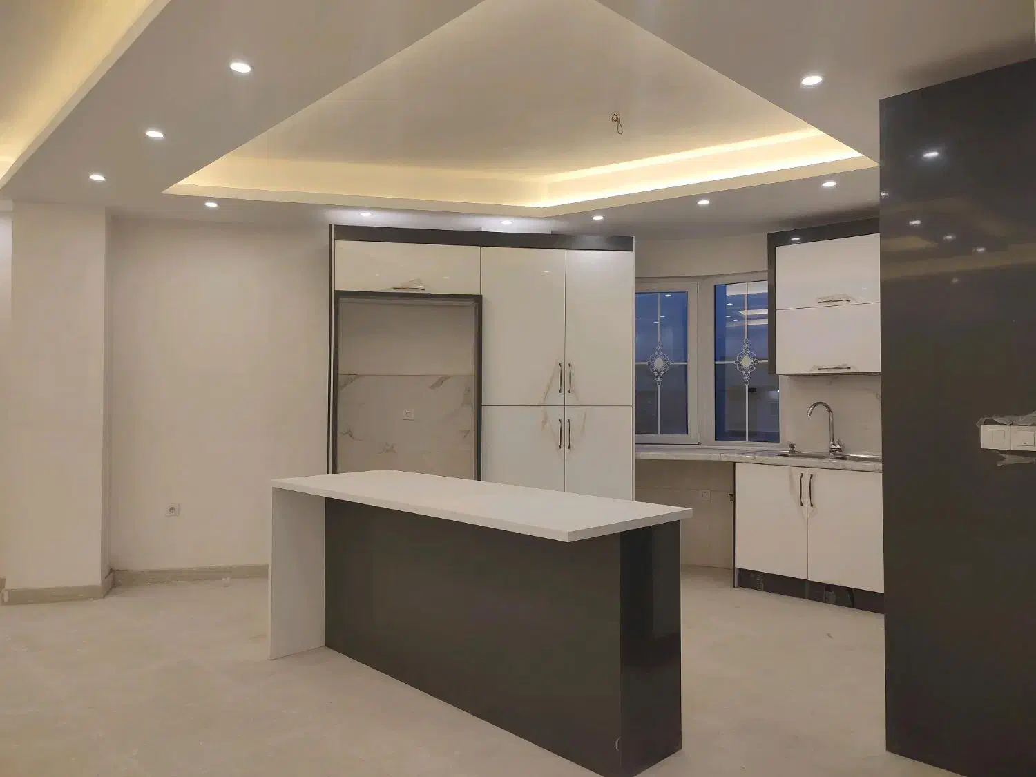 آپارتمان ۱۵۰متری ، ۳ خوابه در خیابان بهجت|فروش آپارتمان|فومن, |دیوار