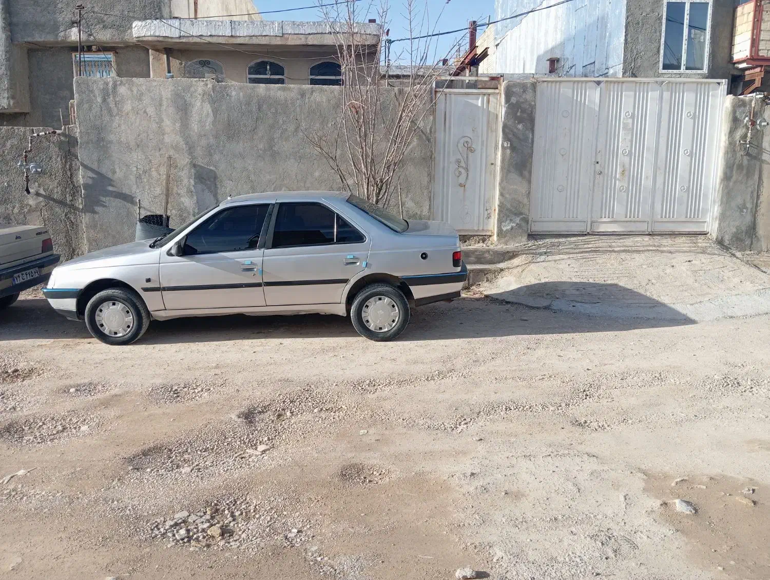 پژو405نقرای|خودرو سواری و وانت|یاسوج, |دیوار