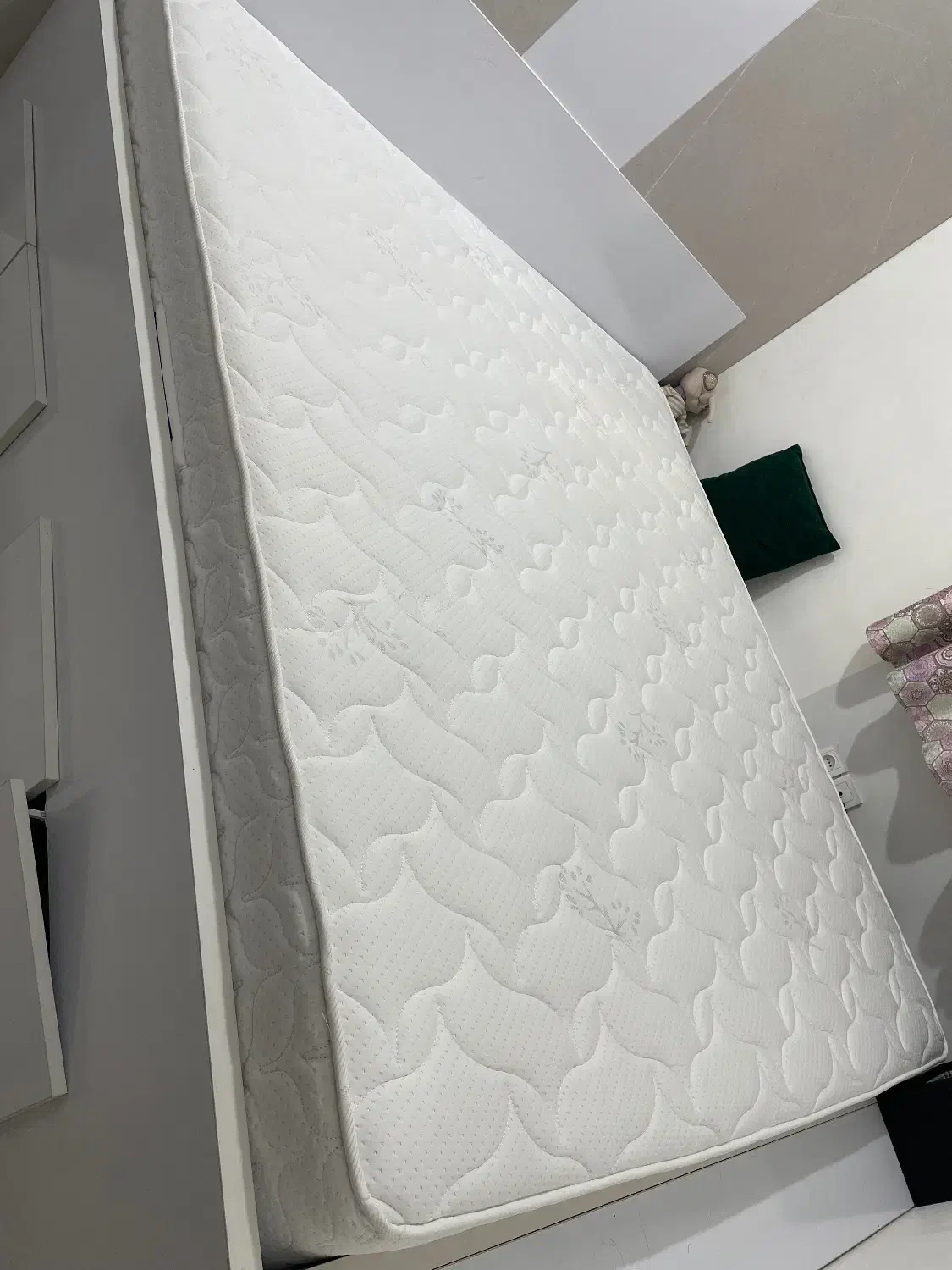 تشک  دو نفره سایز ۱۸۰ مدل رویا اولترا ۱|تشک تختخواب|مشکیندشت, |دیوار