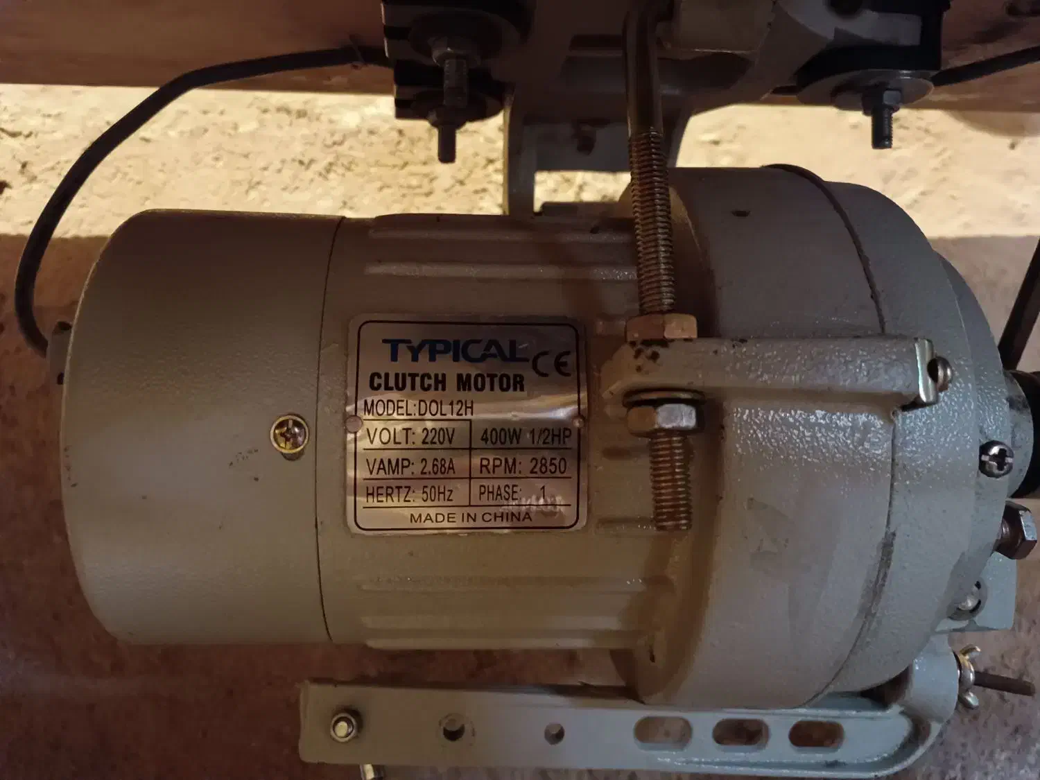 چرخ خیاطی ضخیم دوز تیپیکال|چرخ خیاطی و ریسندگی|محمدیه-قزوین, |دیوار