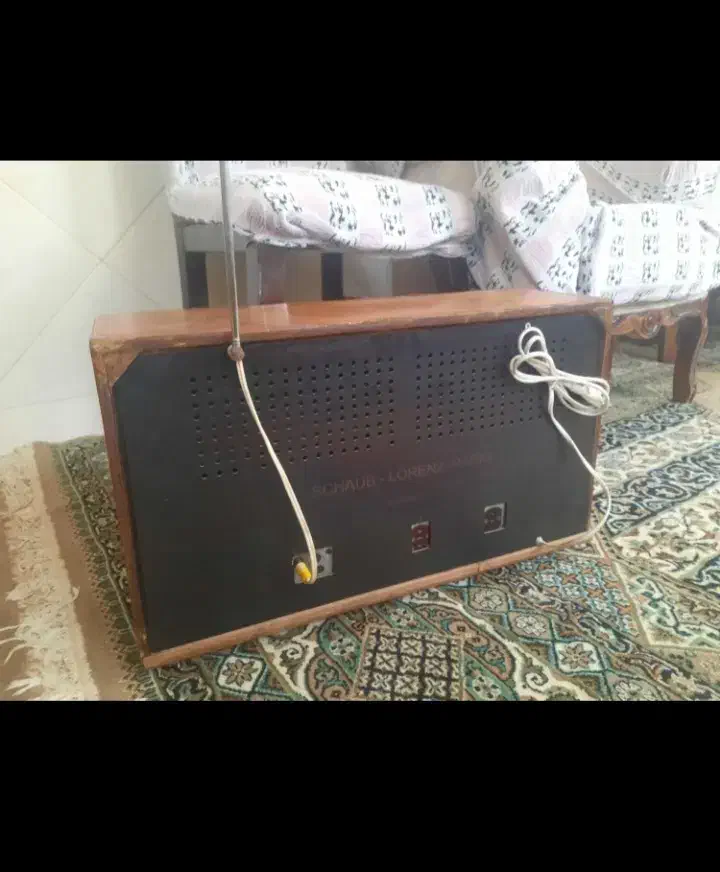 رادیو قدیمی اصلی|کلکسیون اشیاء عتیقه|یاسوج, |دیوار