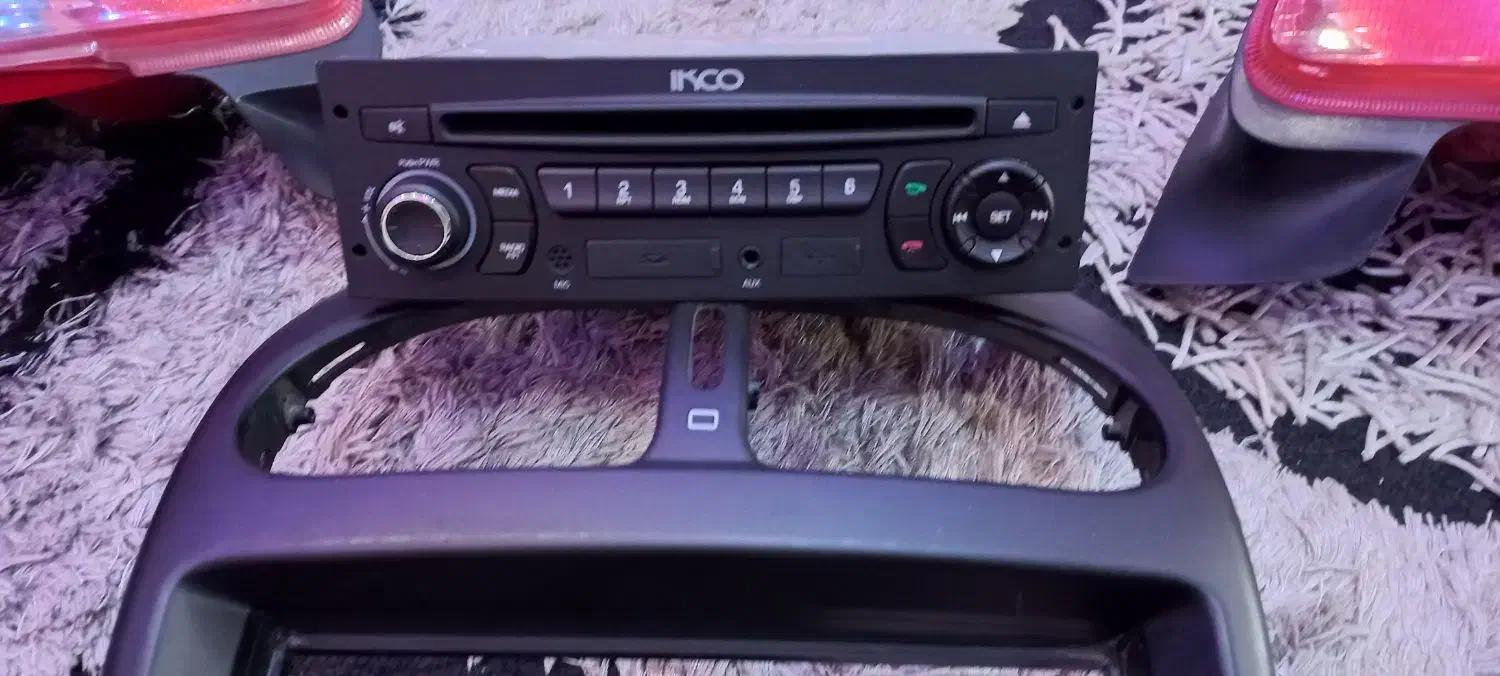 ضبط فابریک 206 همراه با یک جفت چراغ فابریک|قطعات یدکی و لوازم جانبی|تهران, شادمان|دیوار