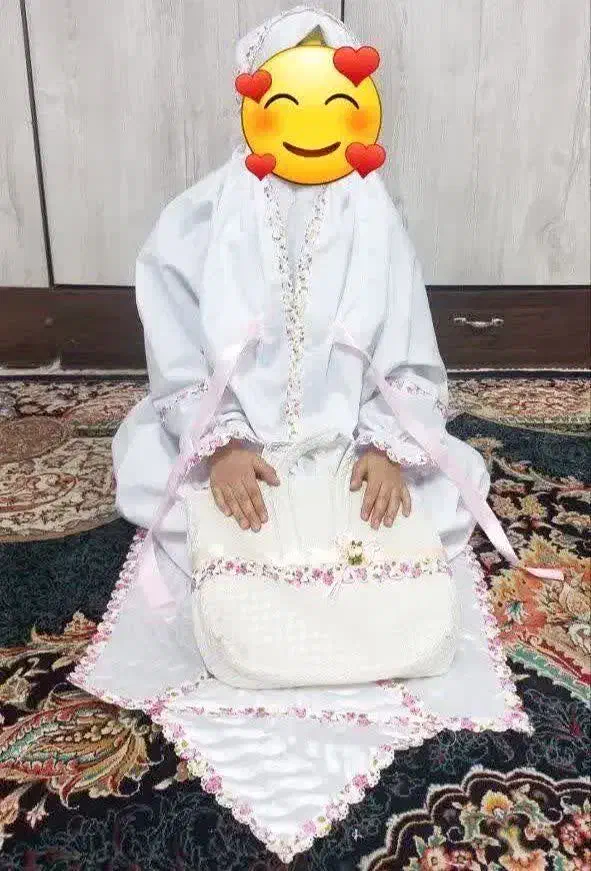 چادرجشن تکلیف مناسب|لباس|تهران, پرستار|دیوار