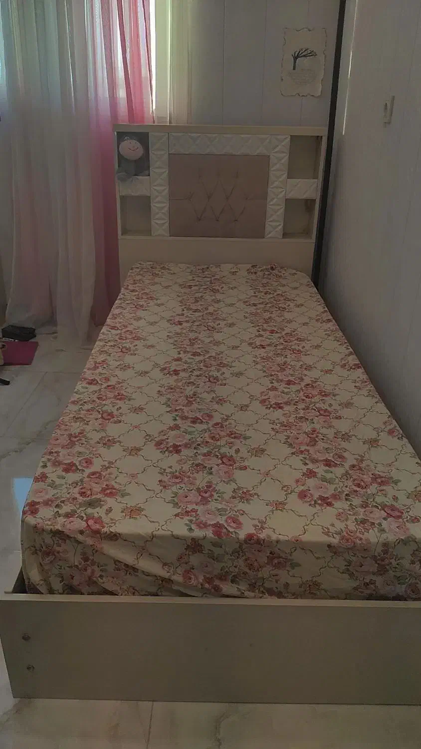 تخت یک نفره|تخت و سرویس خواب|تویسرکان, |دیوار