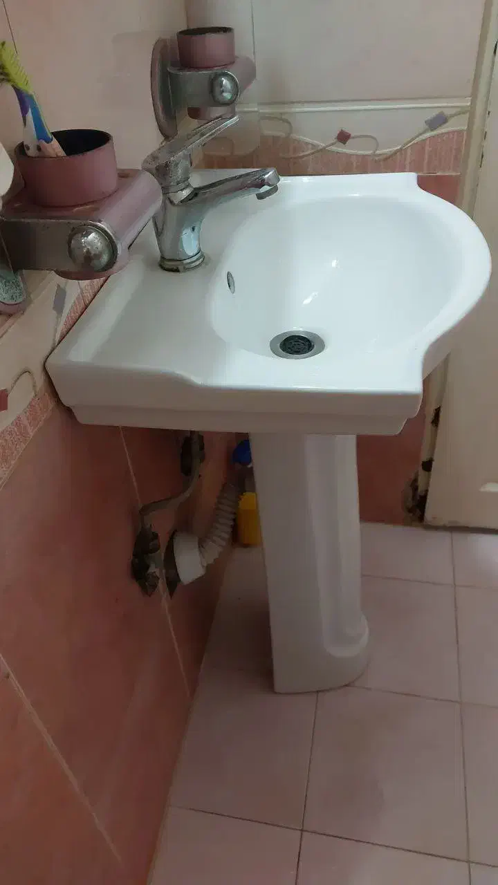 روشویی با شیر آب|لوازم سرویس بهداشتی|لاهیجان, کوه بیجار|دیوار