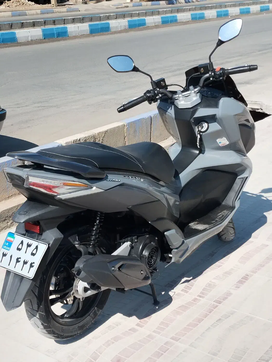 jt200|موتورسیکلت|اصفهان, آبشار|دیوار