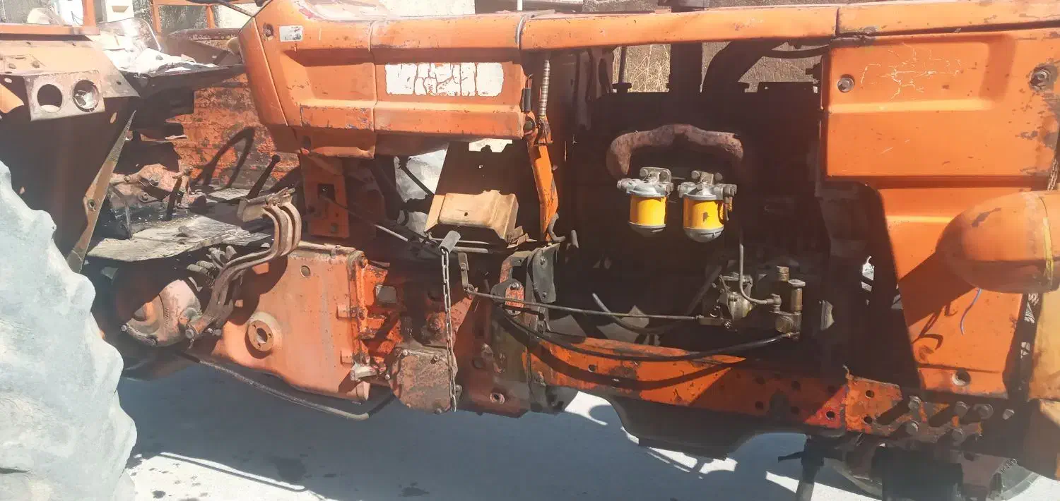 تراکتور رومانی|خودرو سنگین|آبدانان, |دیوار